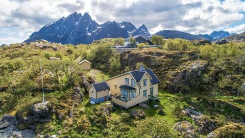 Sund i Lofoten House | Sea-view house in Sund