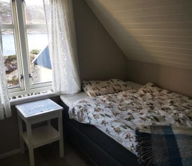 Sund i Lofoten House | Sea-view house in Sund
