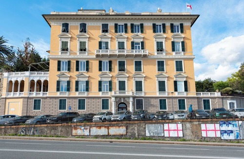 Carignano Apartment | Sea View House Next to Genova Waterfront