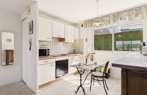 Erquy Apartment | Sea view in the city center - Apartment for 6