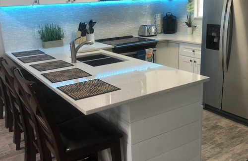 Laguna Beach House | Sea Waves town home with Ocean view