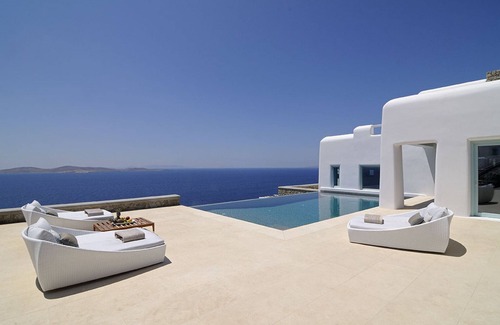 Agios Ioannis Villa | Seabird & Sunbird Villas