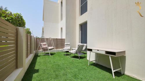 Saadiyat Cultural District Apartment | SeaBreeze Townhouse Mamsha Al Saadiyat