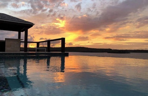 Freetown Apartment | SeaClusive Antigua-Barbuda @ Seatons: Unit C