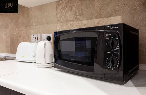 Sliema Apartment | Seafront 4BR APT with mesmerising Balcony & VIEWS