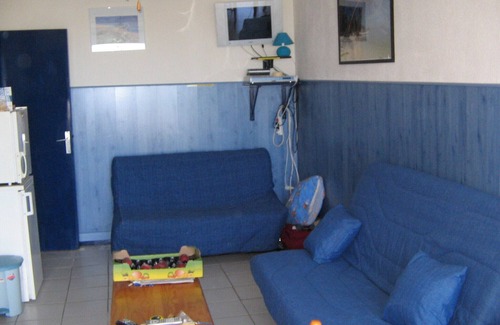 Narbonne-Plage Apartment | Seafront apartment rental with sea view