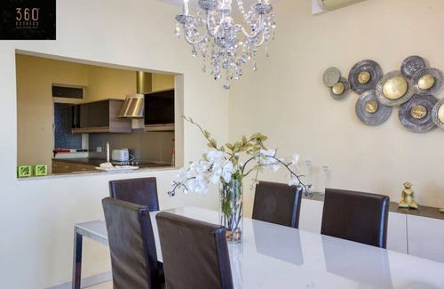 Tower Road Apartment | Seafront APT in Sliema - Perfect for Relaxation