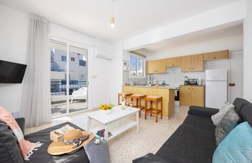 Latchi Apartment | Seafront Latchi Apartment