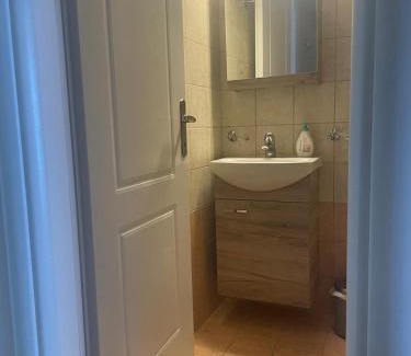 Loutsa House | Seafront lovely house - Kat's rentals