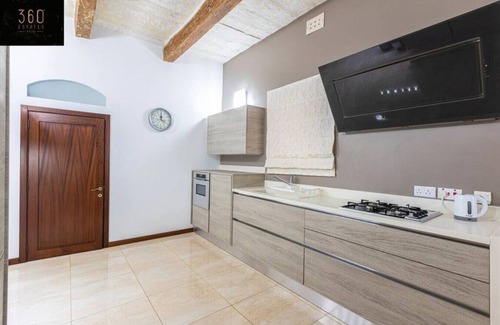 Valletta Apartment | Seafront - Top Location, Top floor with WIFI & AC