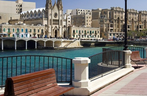 Il-Balluta House | Seafront Traditional Maltese Townhouse Balluta Bay