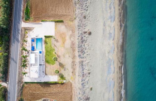 Argaka Villa | Seafront Villa Sea Gem - Private Beach Area & Infinity Pool