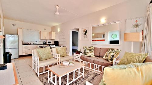 Port Edward Apartment | Seaglen Dunes Resort