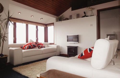 Saint John House | Seagulls Nest
