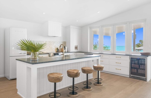 Farmer's Hill House | Seahaus Newly Renovated Luxury Beachfront Home