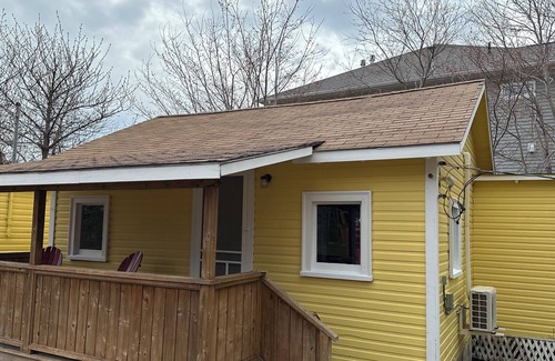Summerville Centre Cottage | Seaman's Cottage #2 in Summerville Centre - Pet Friendly!