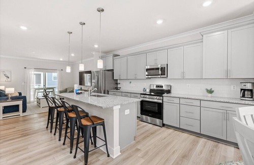 Caine Woods House | Seas the Day at Lighthouse Bay