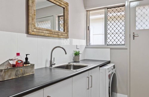 Tugun House | Seas The Day - Beach Holiday just 300 meters to beach and village. Pet friendly