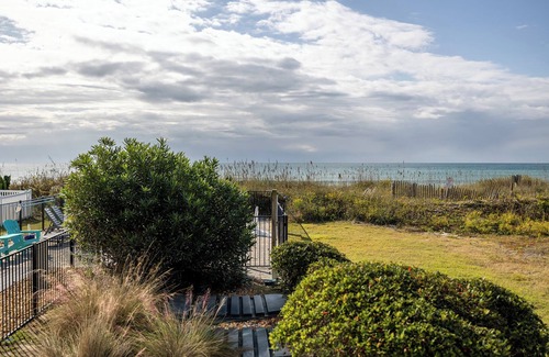 Pine Knoll Shores House | Seas The Day, Oceanfront House in Pine Knoll Shores, NC!