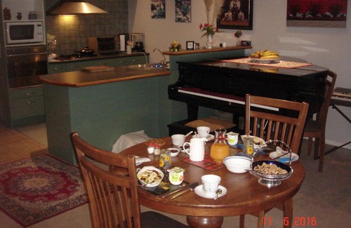 Paraparaumu Beach Bed & Breakfast | Seascape Bed & Breakfast