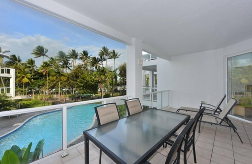 Port Douglas Apartment | Seascape Holidays Apartments at Beaches Two Bedroom