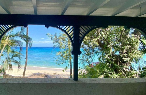 Gibbs Bay Villa | Seascape Villa Luxury villa
