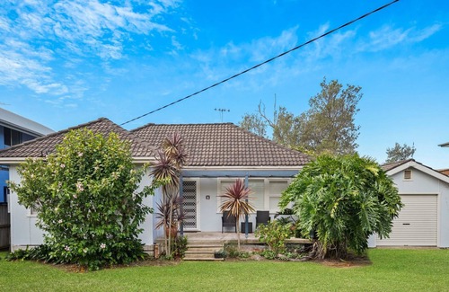 North Avoca House | Seashells at North Avoca