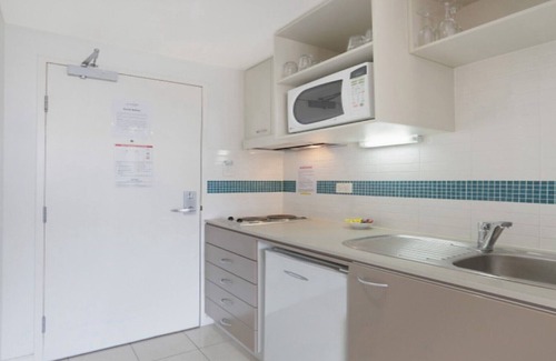 Ettalong Beach House | SEASHELLS - ETTALONG BEACH RESORT