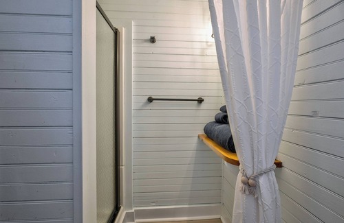 Ocean Bay Park Hotel | Seashore Condo Hotel Junior Suite, Cozy Fire Island Escape, Near Ferry - With Bay Views and Steps from the Beach.