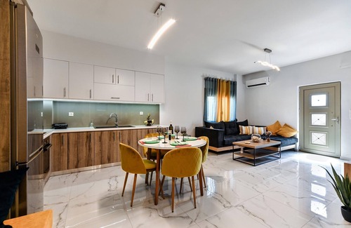 Agkisaras Apartment | Seaside Apartment Ground Floor