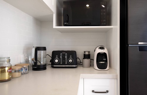 Narrabeen Apartment | Seaside apartment, 100m to beach