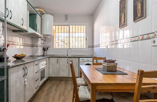 Torreblanca Apartment | Seaside Bliss: 2BR Apartment with Tranquil Terrace, Pool & Parking