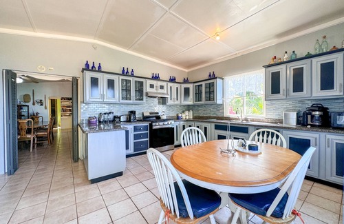 Treasure Beach Villa | Seaside Bliss: Panoramic 300° Views & Private Pool