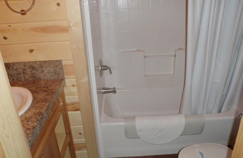 Seaside Resort | Seaside Camping Resort Cottage 9
