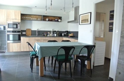 Blainville-sur-Mer House | Seaside, charming village house, La Maison d'Isa, WIFI