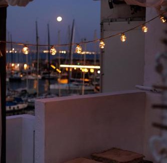 Mikrolimano Villa | Seaside Grey Pearl Villa