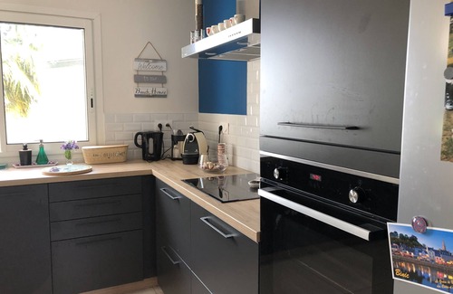 Binic-Etables-sur-Mer House | Seaside house, heated pool from May to September, beach within walking distance