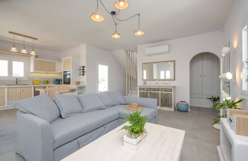 Plaka Villa | Seaside Naxos 2 Villas Private Pool 8 BDR/7 BATH Sleeps 20 @ Plaka