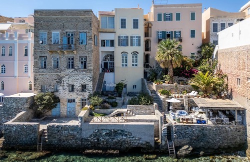 Ermoupoli Apartment | Seaside neoclassical property in Vaporia Ermoupoli