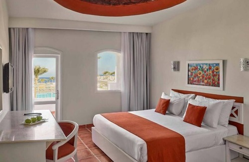 El Quseir Hotel | Seaside Resort Fun + Water Sports, Evening Shows & Yoga l 4 Sea-view Rooms