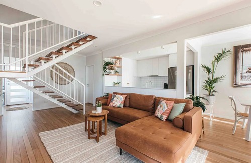 Wamberal House | Seaside retreat Wamberal renovated 2023n