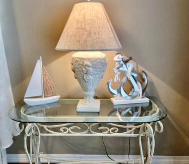 Navarre House | Seaside Sanctuary close to Navarre Beach!