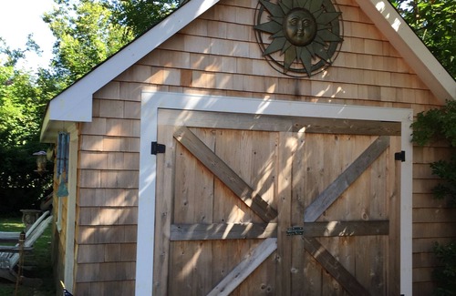 Pipes Cove House | Seaside seclusion, salt water sanctuary!