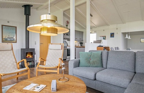 Nr. Lyngby Strand House | Seaside Serenity at Nr. Lyngby-By Traum