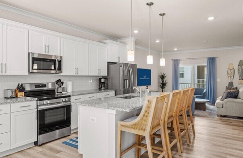 Caine Woods House | Seaside Serenity Townhome