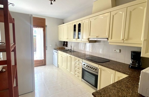 L Almadrava House | Seaside Villa with Pool, BBQ, Near Beach and Port in L'Ametlla de Mar – Sleeps 8
