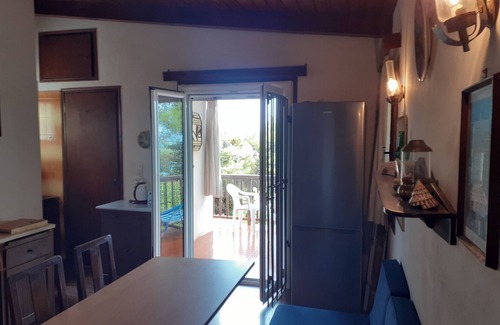 Kiparissia Villa | Seaside villa in Kyparissia, Peloponnese — Direct access to the beach below
