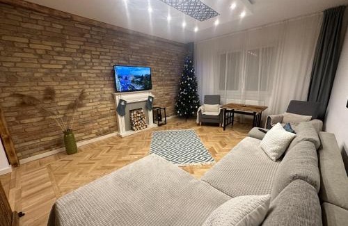 Szeged Apartment | Season One Apartman