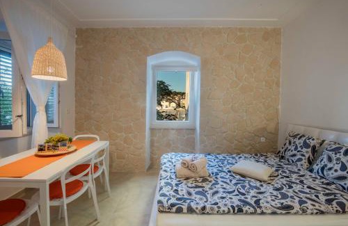 Cove Murtar Apartment | Season4All Apartments