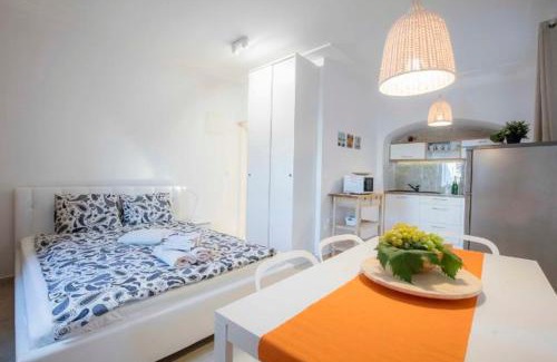 Cove Murtar Apartment | Season4All Apartments